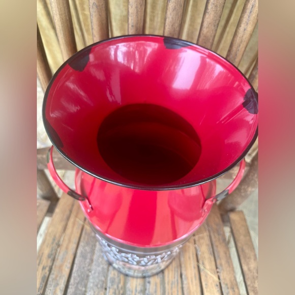 *Harvest Metal Milk Can Red - Picture 3 of 12
